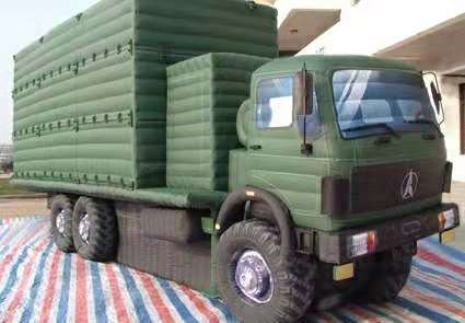 城口仿真军事汽车